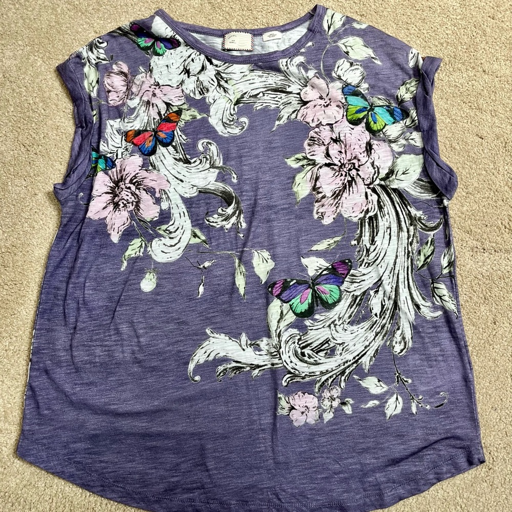 Anthropologie Postmark Butterfly Floral Flower Tee Shirt Top Lavender XSmall XS